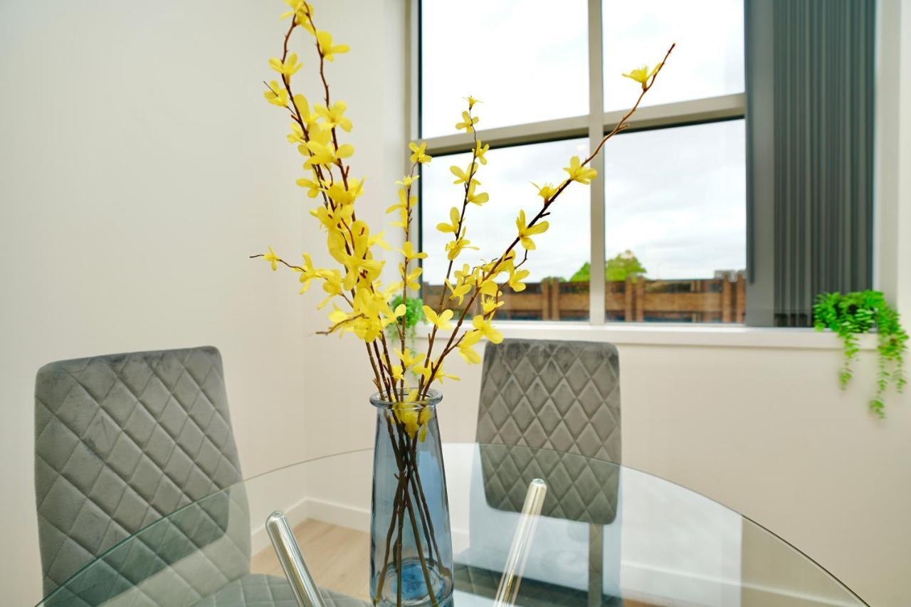 Apartamento Bayard Plaza Peterborough Exterior foto